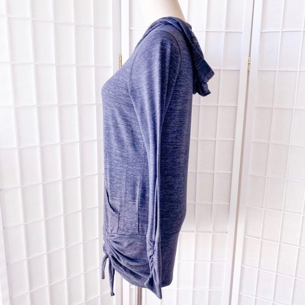 Beyond Yoga Heather Grey Ruched Side Long Sleeve Activewear Hoodie View 5